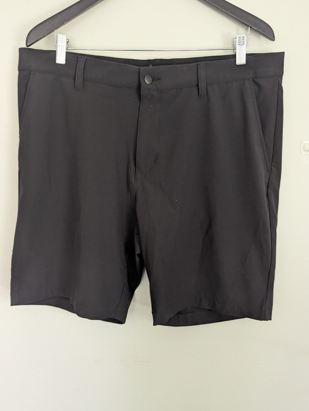 Adidas Men’s Black Performance Shorts – Like New